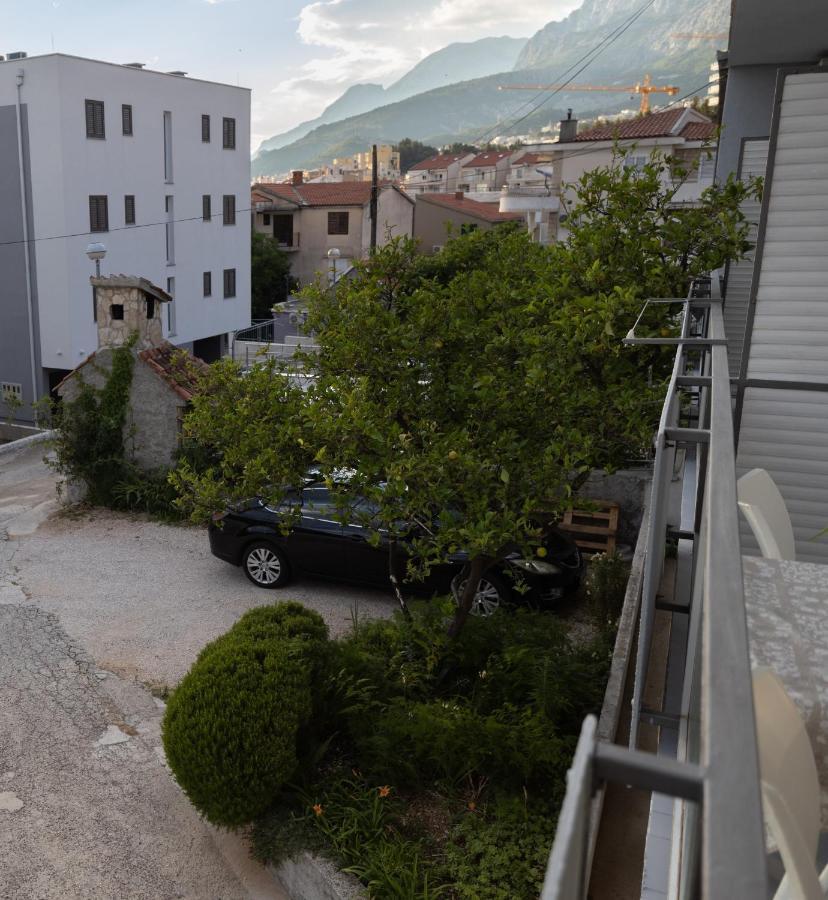 Family Apartments - Guesthouse Vranjes Makarska Dış mekan fotoğraf